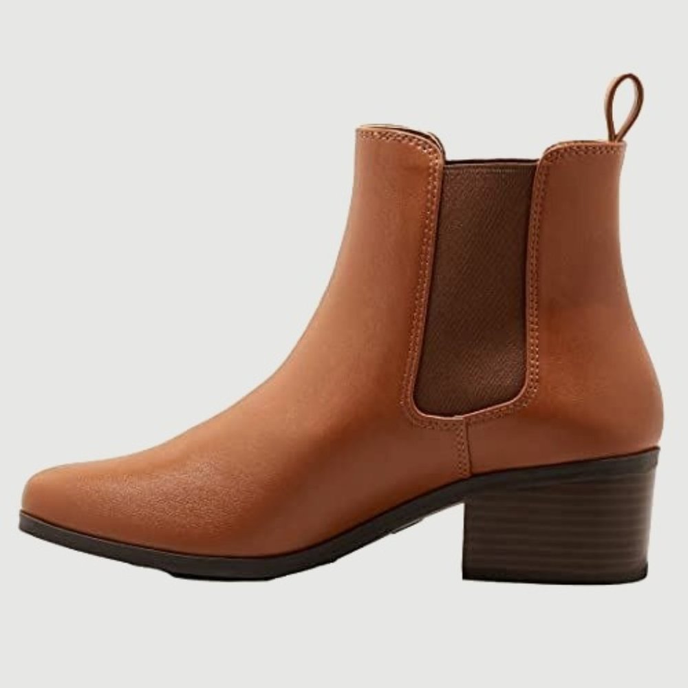 Women Ellie Chelsea Casual Boots Size 8.5 by Universal Thread Women's Ankle Boot